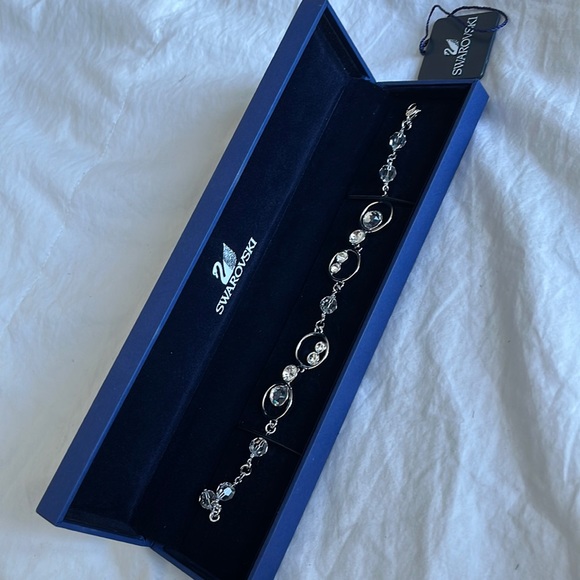 Swarovski Bracelet - Picture 1 of 4